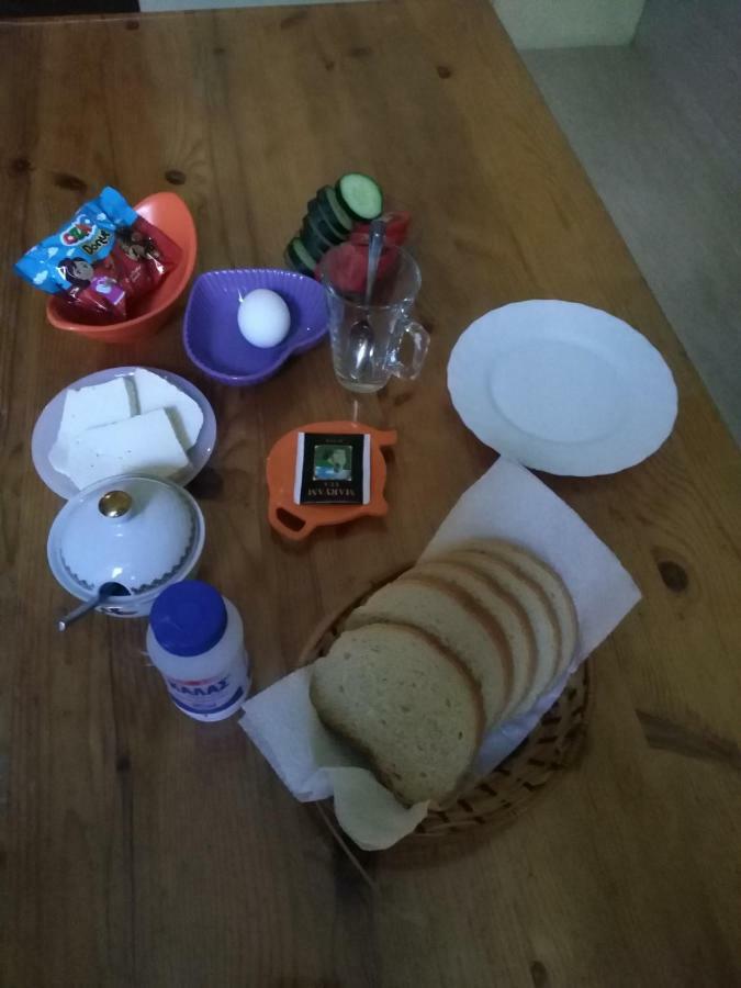 Why Me Eco-Friendly Hostel Tbilisi Eksteriør billede